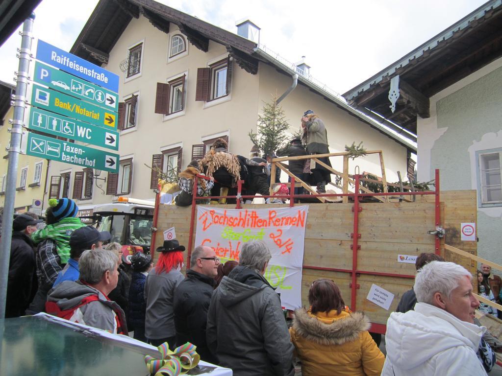 Gasthof Zur Post Taxenbach Buitenkant foto
