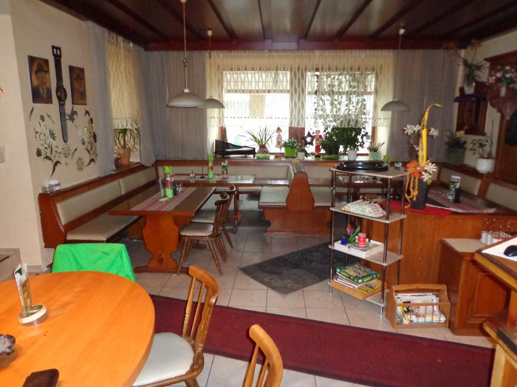 Gasthof Zur Post Taxenbach Buitenkant foto