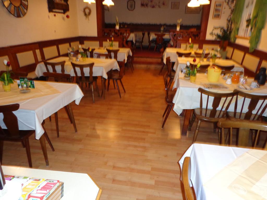 Gasthof Zur Post Taxenbach Buitenkant foto